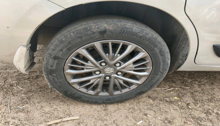 2021 Maruti Ertiga ZXI+ SHVS, Petrol, Manual, 1,41,352 km, tyre