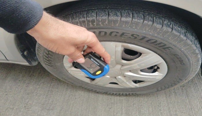 2011 Skoda Fabia ACTIVE 1.2 MPI, Petrol, Manual, 41,566 km, tyre