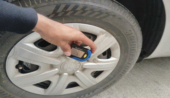 2011 Skoda Fabia ACTIVE 1.2 MPI, Petrol, Manual, 41,566 km, tyre