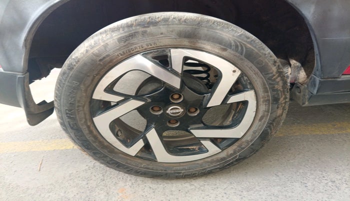 2023 Nissan MAGNITE XV TURBO CVT, Petrol, Automatic, 33,046 km, tyre