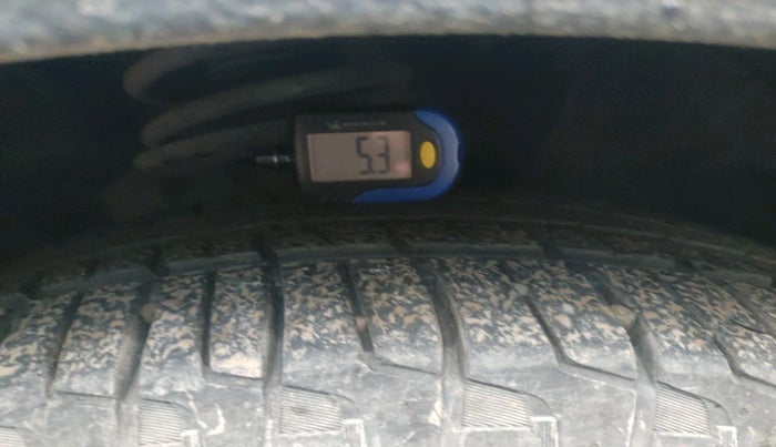 2023 Mahindra XUV700 AX 5 D AT 7 STR, Diesel, Automatic, 53,583 km, tyre