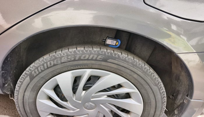 2017 Maruti Ciaz DELTA DIESEL 1.3, Diesel, Manual, 93,221 km, tyre