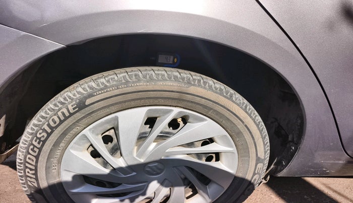 2017 Maruti Ciaz DELTA DIESEL 1.3, Diesel, Manual, 93,221 km, tyre