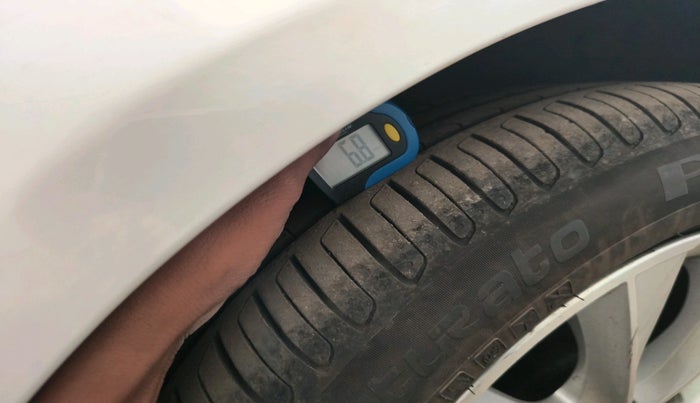 2013 BMW 7 Series 730L D, Diesel, Automatic, 65,508 km, tyre