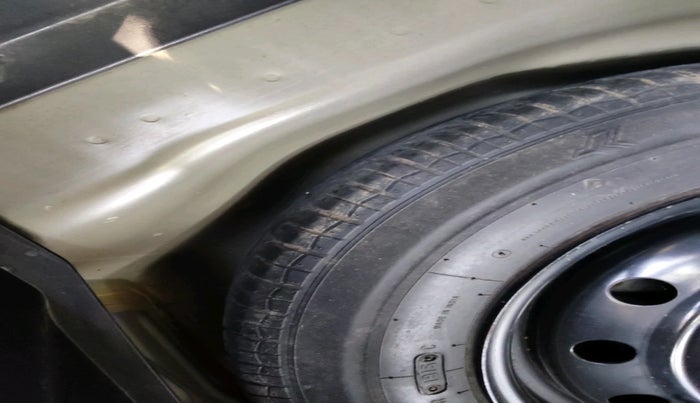 2015 Maruti Swift VDI, Diesel, Manual, 74,473 km, tyre