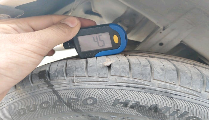 2018 Maruti Alto 800 LXI, Petrol, Manual, 50,082 km, tyre