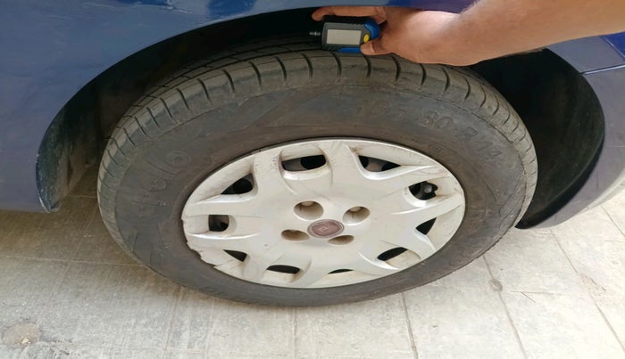 2013 Fiat Grand Punto DYNAMIC 1.3, Diesel, Manual, 1,05,260 km, tyre