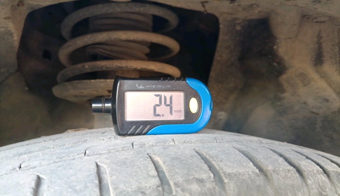 2016 Maruti Vitara Brezza LDI, Diesel, Manual, 1,34,937 km, tyre