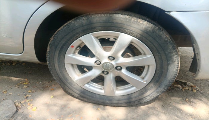 2012 Nissan Sunny XV DIESEL, Diesel, Manual, 1,39,319 km, tyre