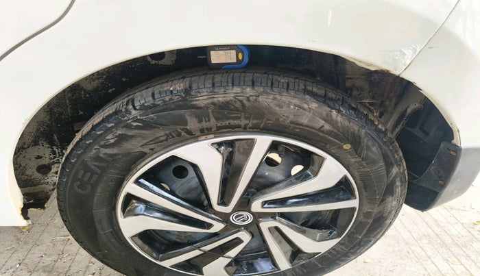 2015 Maruti Celerio VXI AMT, Petrol, Automatic, 97,503 km, tyre