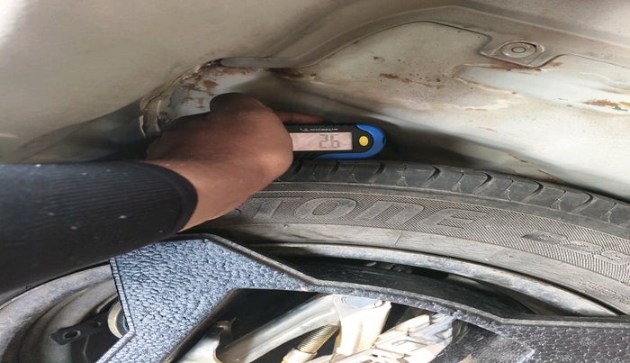 2015 Maruti Celerio VXI AMT, Petrol, Automatic, 97,503 km, tyre