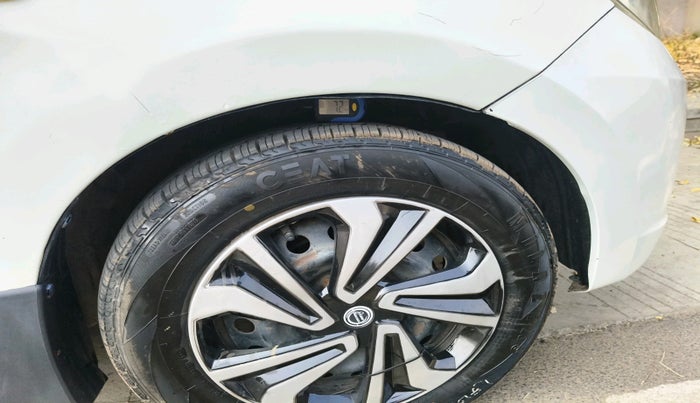 2015 Maruti Celerio VXI AMT, Petrol, Automatic, 97,503 km, tyre