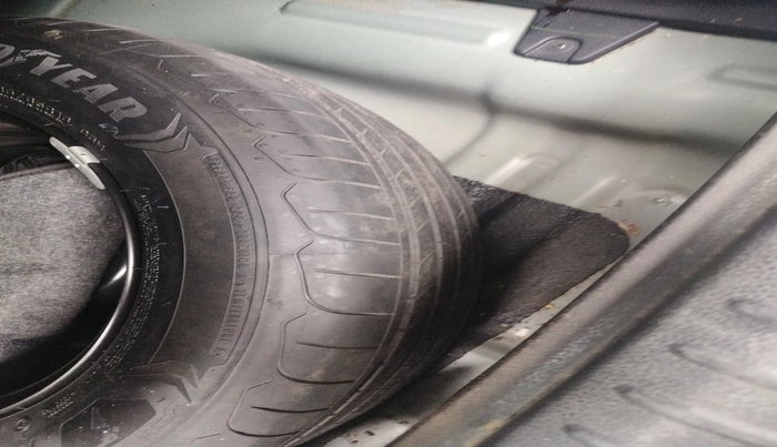 2023 KIA SELTOS HTK PLUS 1.5 DIESEL IMT, Diesel, Manual, 69,812 km, tyre