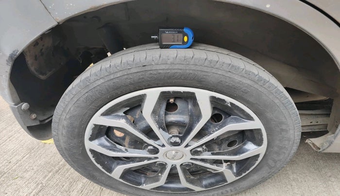 2012 Maruti Wagon R 1.0 VXI, Petrol, Manual, 1,01,433 km, tyre