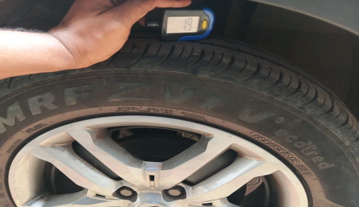 2022 Renault TRIBER RXZ, Petrol, Manual, 29,516 km, tyre