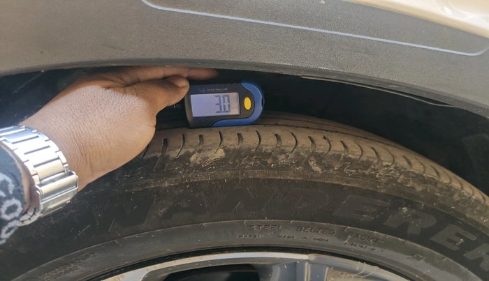 2021 Hyundai VENUE SX 1.0 TURBO, Petrol, Manual, 85,000 km, tyre