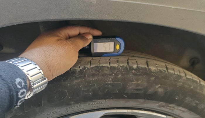 2021 Hyundai VENUE SX 1.0 TURBO, Petrol, Manual, 85,000 km, tyre