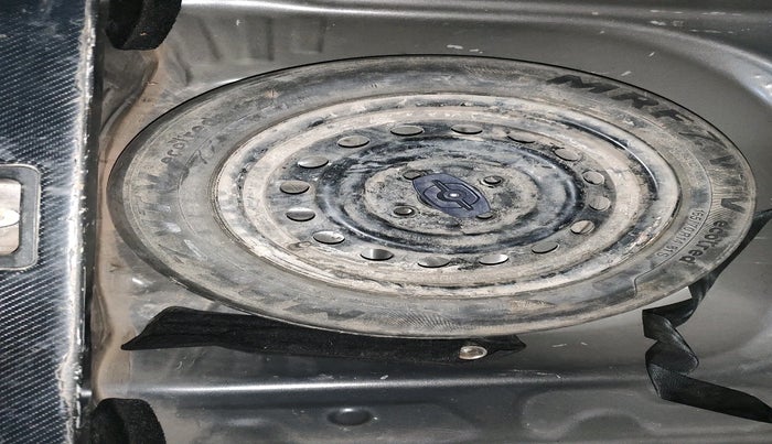 2022 Maruti New Wagon-R ZXI 1.2, Petrol, Manual, 62,354 km, tyre