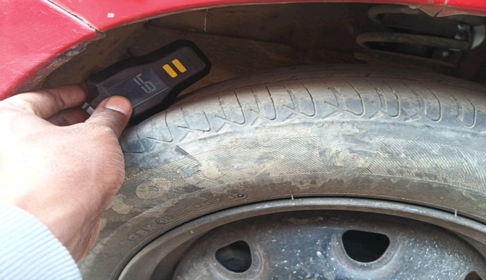 2011 Maruti Zen Estilo VXI, Petrol, Manual, 99,934 km, tyre