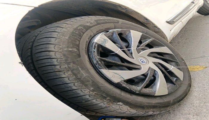 2013 Maruti Ertiga VDI, Diesel, Manual, 1,78,267 km, tyre