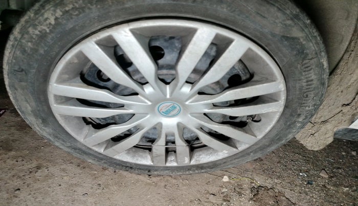 2011 Maruti Wagon R 1.0 VXI, Petrol, Manual, 87,743 km, tyre