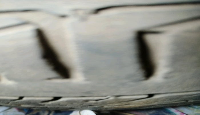 2011 Maruti Wagon R 1.0 VXI, Petrol, Manual, 87,743 km, tyre