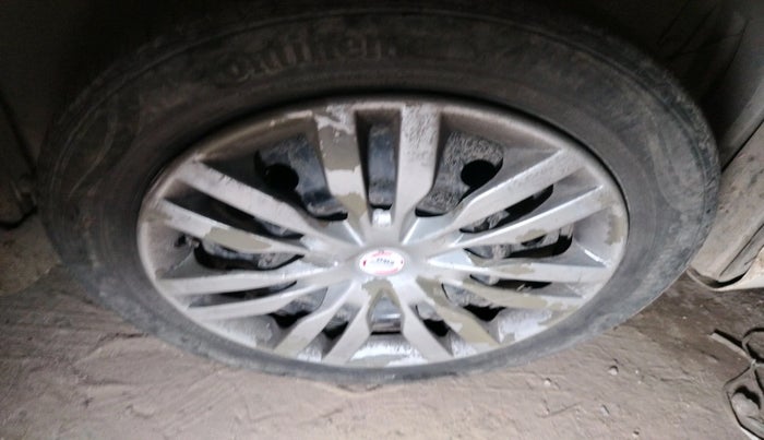 2011 Maruti Wagon R 1.0 VXI, Petrol, Manual, 87,743 km, tyre