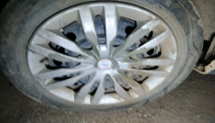 2011 Maruti Wagon R 1.0 VXI, Petrol, Manual, 87,743 km, tyre