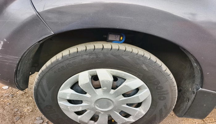 2013 Maruti Alto 800 LXI, Petrol, Manual, 1,03,379 km, tyre