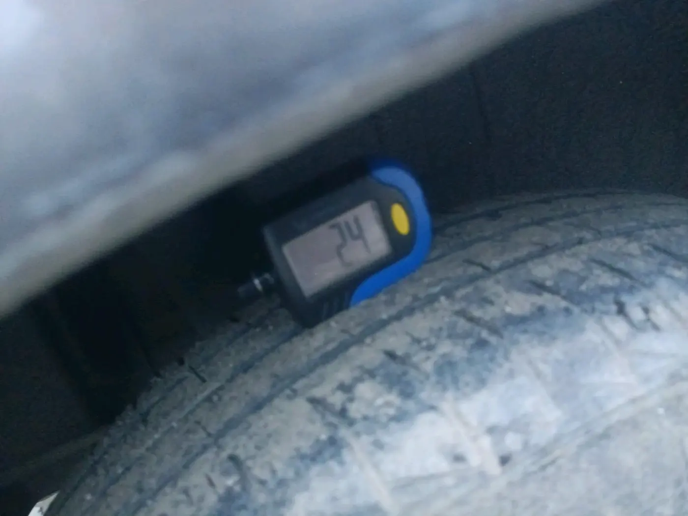 2019 Maruti Dzire VXI, Petrol, Manual, 94,304 km, tyre