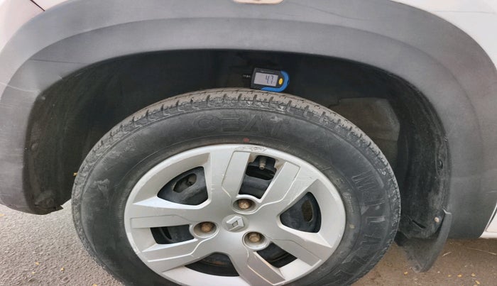 2018 Renault Kwid RXL, Petrol, Manual, 27,782 km, tyre