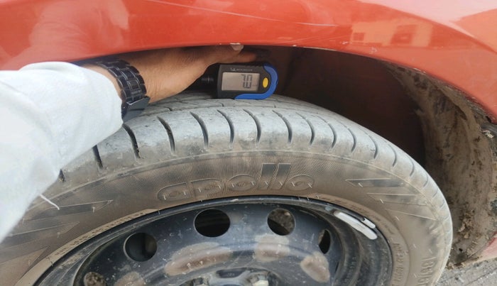 2017 Maruti IGNIS DELTA 1.2, Petrol, Manual, 76,456 km, tyre