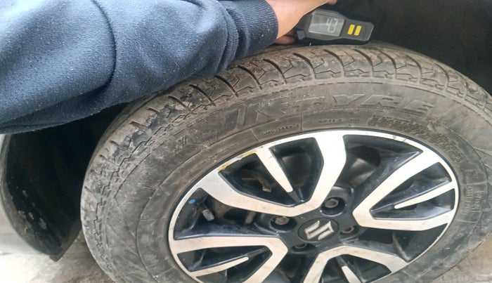 2022 Maruti Swift LXI, Petrol, Manual, 45,039 km, tyre