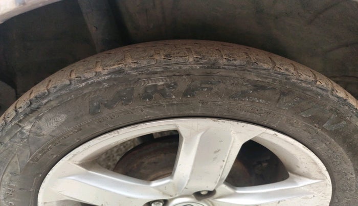 2011 Honda City 1.5L I-VTEC V MT, CNG, Manual, 1,25,358 km, tyre