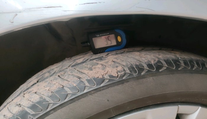 2011 Toyota Etios G, Petrol, Manual, 37,846 km, tyre