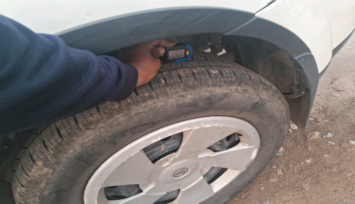 2020 Mahindra XUV500 W7, Diesel, Manual, 92,174 km, tyre