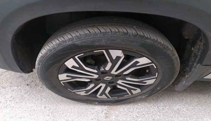 2022 Renault Kiger RXZ MT, Petrol, Manual, 26,366 km, tyre