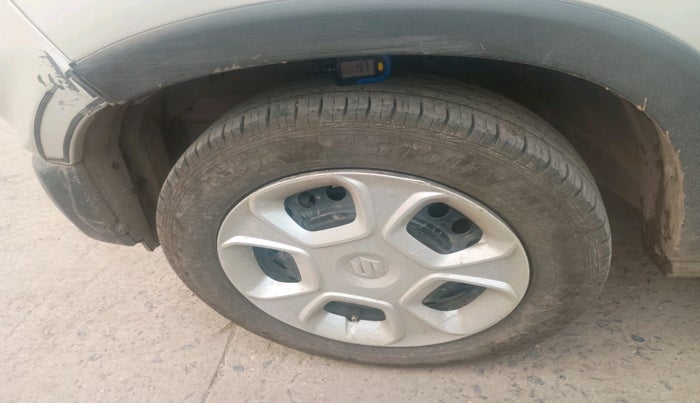 2021 Maruti S PRESSO VXI+, Petrol, Manual, 94,853 km, tyre