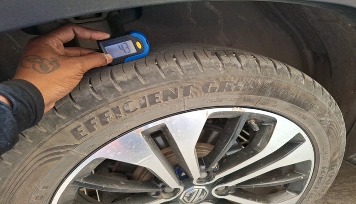 2021 MG HECTOR PLUS SHARP 2.0 DIESEL TURBO MT 6-STR, Diesel, Manual, 45,682 km, tyre