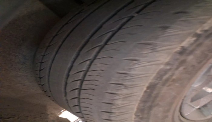 2022 Tata Safari XT PLUS, Diesel, Manual, 84,396 km, tyre