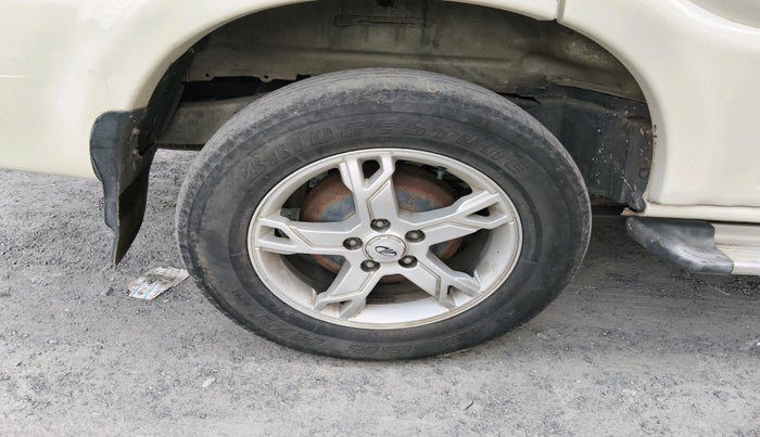 2018 Mahindra Scorpio S5, Diesel, Manual, 69,861 km, tyre