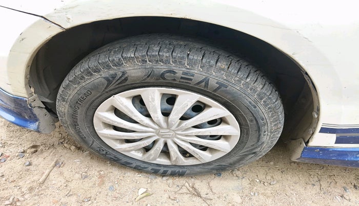 2015 Maruti Swift VXI RS LIMITED EDITION, Petrol, Manual, 64,534 km, tyre