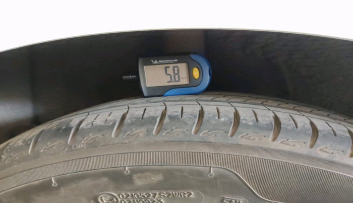 2023 Hyundai GRAND I10 NIOS SPORTZ AMT 1.2 KAPPA VTVT, Petrol, Automatic, 19,569 km, tyre