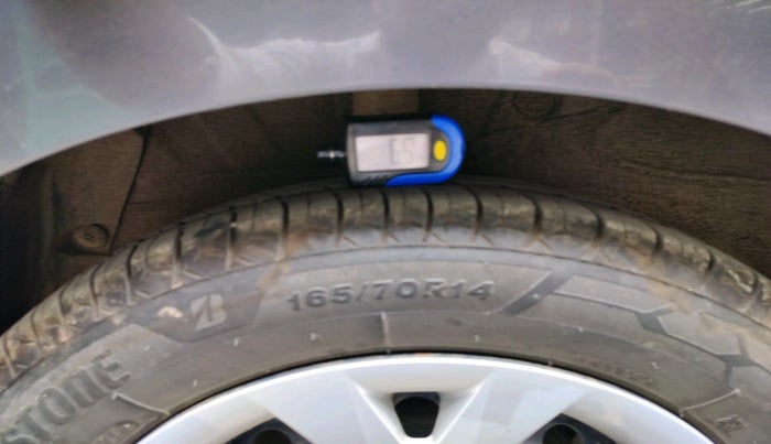 2016 Hyundai Grand i10 SPORTZ 1.2 KAPPA VTVT, Petrol, Manual, 82,424 km, tyre