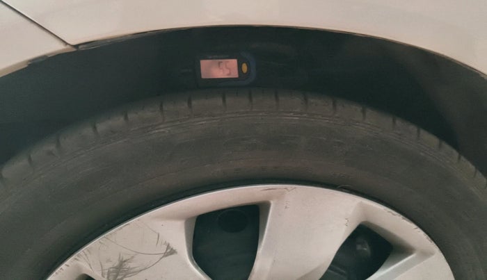 2015 Honda Mobilio 1.5L I-VTEC S, Petrol, Manual, 24,360 km, tyre