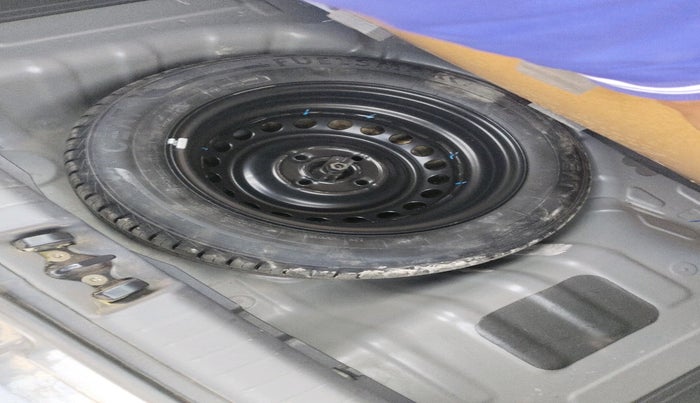 2021 Hyundai GRAND I10 NIOS ASTA 1.2 KAPPA VTVT, Petrol, Manual, 43,803 km, tyre