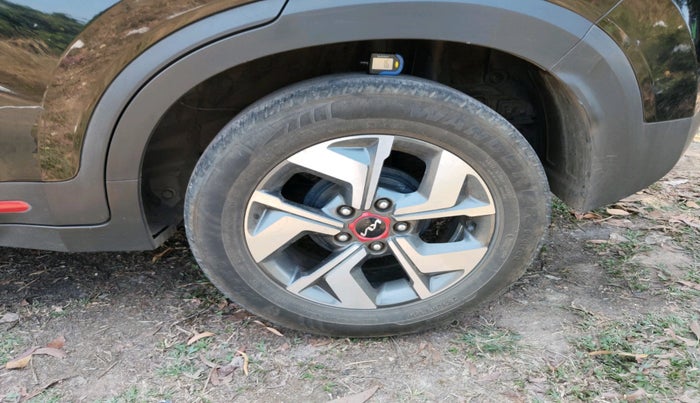 2023 KIA SONET HTX 1.5 AT, Diesel, Automatic, 99,452 km, tyre