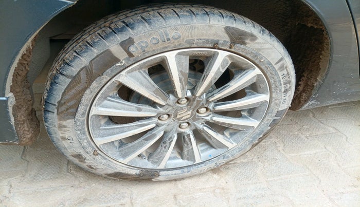 2023 Maruti Ciaz ALPHA  AT 1.5 SHVS PETROL, Petrol, Automatic, 69,241 km, tyre