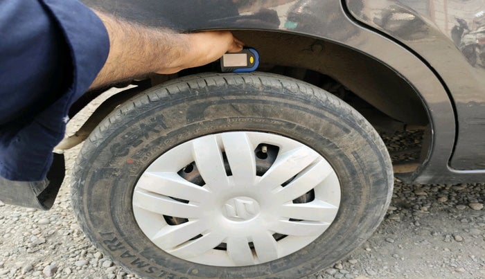 2020 Maruti Alto LXI, Petrol, Manual, 24,699 km, tyre