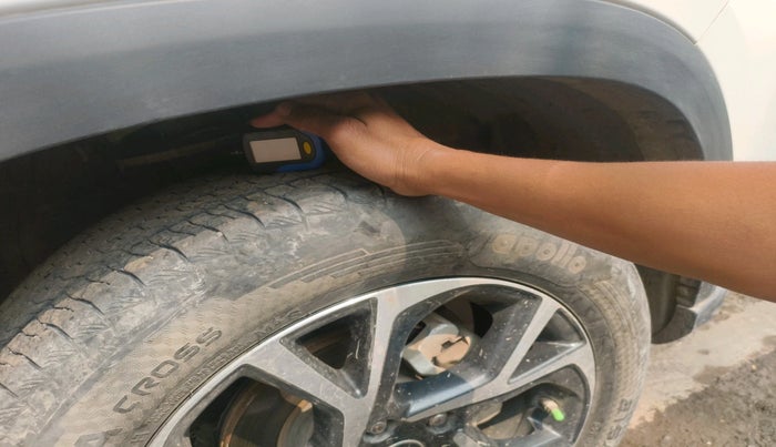 2023 Toyota URBAN CRUISER HYRYDER V HYBRID, Hybrid, Automatic, 57,252 km, tyre